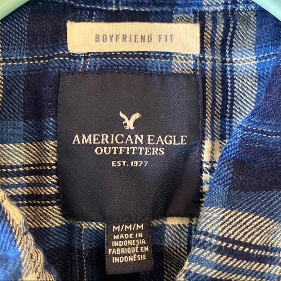 American Eagle M Boyfriend fit Plaid Snap Shirt - Picture 6 of 7